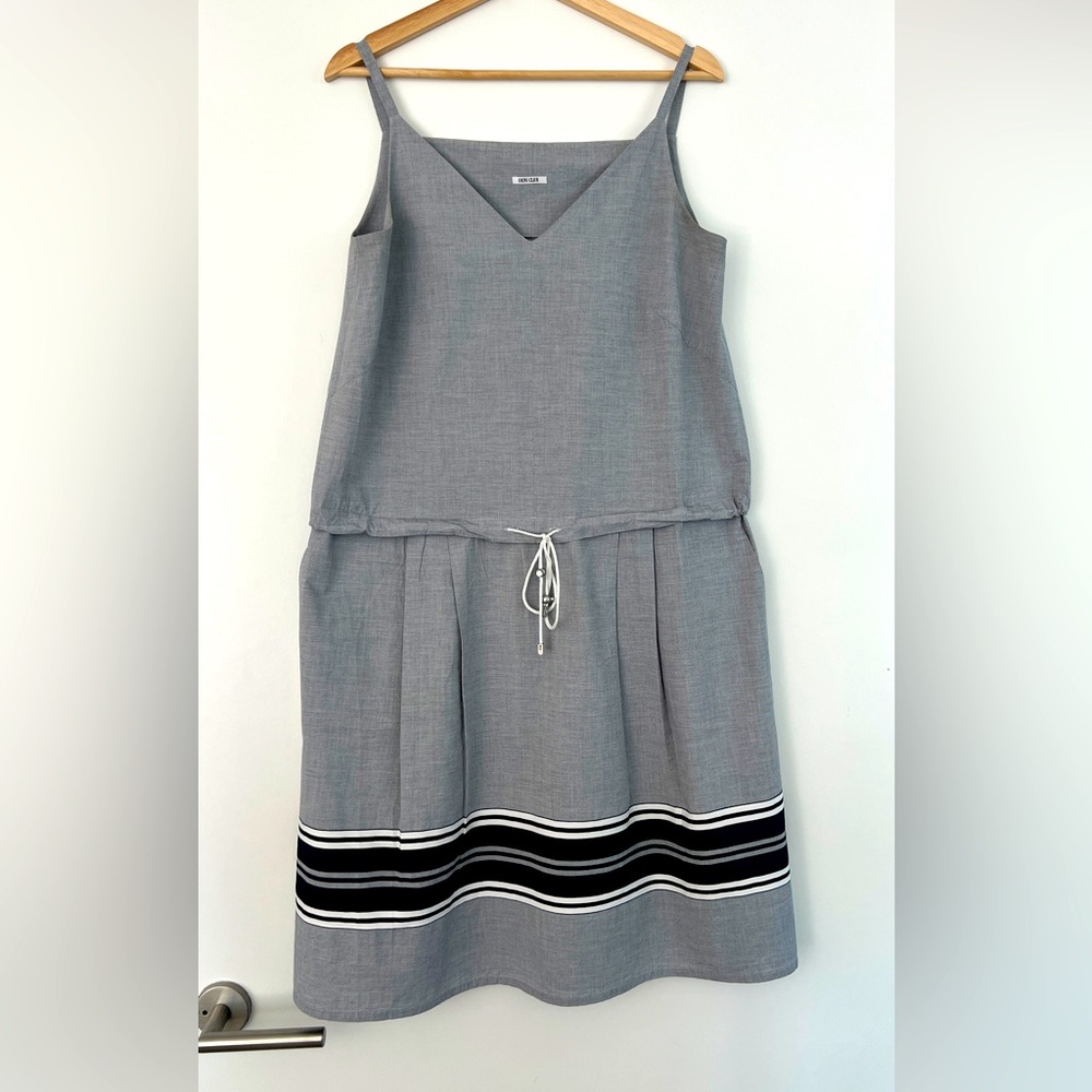 Deni Cler Sleeveless Gray Drop Waist Drawstring Dress